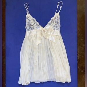 ❌SOLD - Victoria's Secret White Lace Babydoll Dress